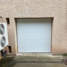 Rénovation d'une porte de garage à Trets
